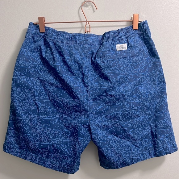 Vineyard Vines 7 Inch Tonal Printed Jetty Shorts Fish Print Men's Size L - Picture 7 of 7